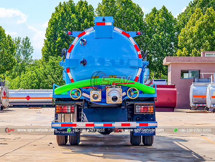 ISUZU 4,000 Litres Drain Suction Truck - Rear Side